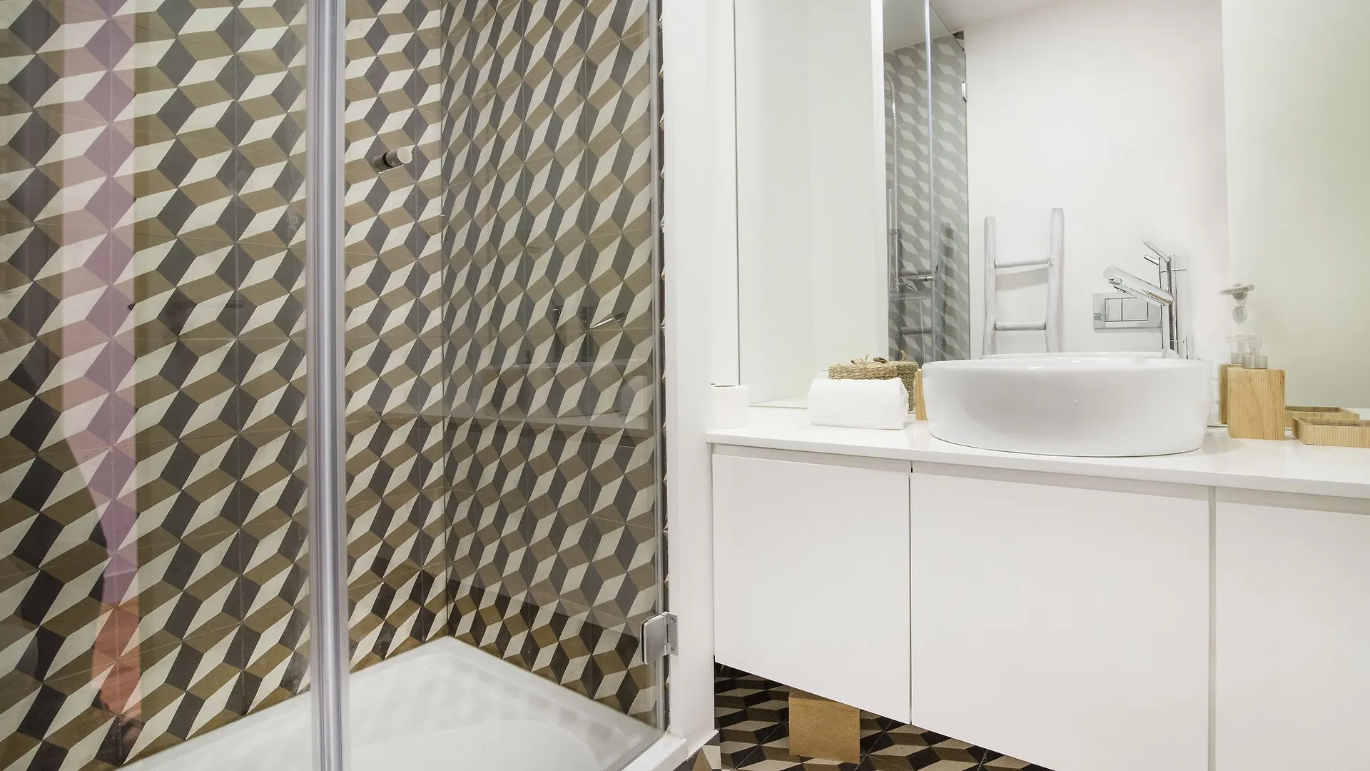 Appartamento Alfama Premium By Homing Lisbona